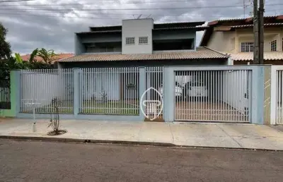 Casa com 4 quartos à venda na Avenida André Ser, Jardin São Francisco, Ibiporã