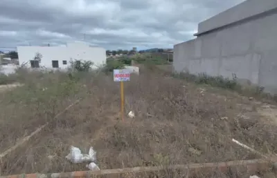 Terreno à venda na Rua Japiassu, Prado, Pesqueira