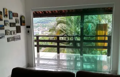 Casa com 3 quartos à venda na Avenida Doutor José Geraldo Bezerra de Menezes, 28, Itaipu, Niterói