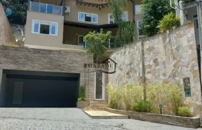 Casa de alto padrão em condomínio fechado - pendotiba, niterói