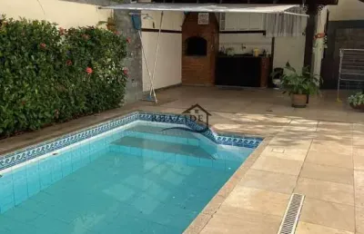 Casa com 4 quartos à venda na Rua Professor Álvaro Caetano, 348, Camboinhas, Niterói