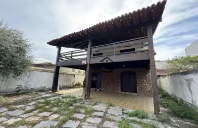 Casa com 3 quartos à venda na Rua Jornalista Ramiro Cruz, 54, Piratininga, Niterói
