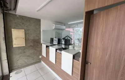 Ponto comercial para alugar na Estrada Francisco da Cruz Nunes, 1042, Piratininga, Niterói