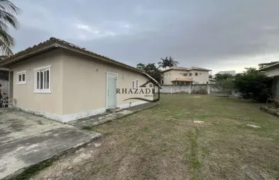 Casa em camboinhas niterói com terreno plano de 700m2, próximo a praia.