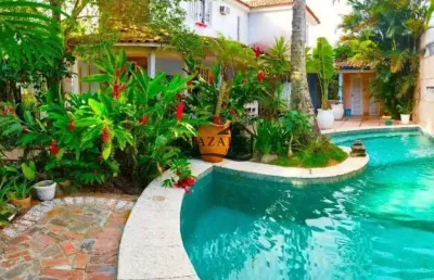 Casa com 3 quartos à venda na Avenida Senador Vasconcellos Torres, 78, Maravista, Niterói
