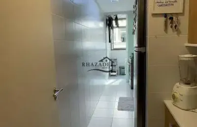 Lindo apartamento de 2 quartos em charitas, niterói.