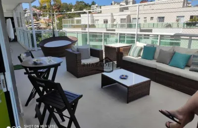 Excelente cobertura linear 4 quartos no condomínio oasis em camboinhas, niterói.