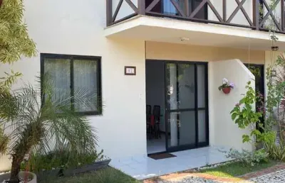 Oportunidade village em condominio fechado em  itapuã