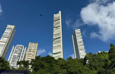 Apartamento altíssimo luxo com 3 suítes no corredor da vitória