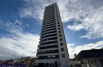Belissimo apartamento de 2 quartos com vista mar no rio vermelho