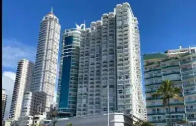 Imperdível vista mar... apto com 3dom, 3 bwc, 1 vg, mobiliado e pronto pra morar