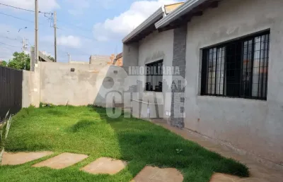Vende-se casa 3 dormitórios no jardim verona próximo ao heimtal em londrina-pr