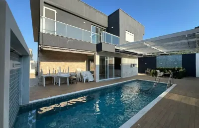 A maior casa de itanhaém - mansão em condomínio alto padrão a 500m da praia em itanhaém! 7 suítes, piscina aquecida e área gourmet completa!