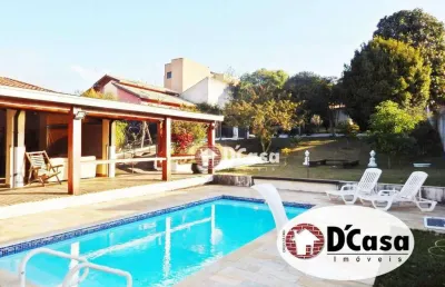 Excelente chácara a venda de 1762m² com piscina, rancho gourmet e galpão com mais de 250m² no bairro baronesa, taubaté-sp