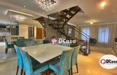Sobrado mobiliado a venda com 3 quartos e área gourmet com piscina, condomínio hípica pinheiros, taubaté-sp.