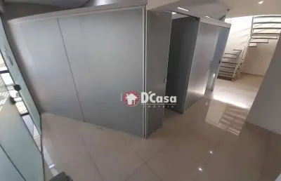 Ponto comercial com 6 salas para alugar na Praça Monsenhor Silva Barros, Centro, Taubaté