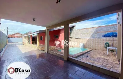 Sobrado à venda com 3 quartos, edícula e piscina, bairro dos eucaliptos, tremembé - sp.