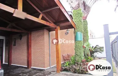 Sobrado à venda com 4 quartos, próximo a via dutra, bairro jaboticabeiras, taubate-sp