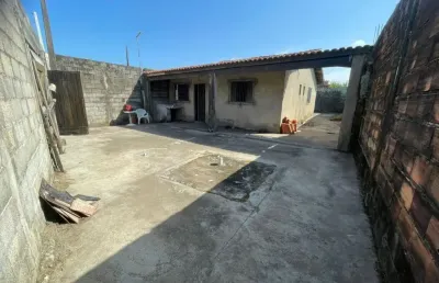 Casa na praia com 2 quartos em itanhaém  por r$ 160.000,00