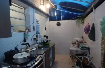 Casa na praia com piscina em itanhaém por  r$ 190.000,00