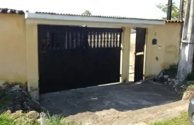 Casa na praia com 2 quartos em itanhaém por r$ 200.000,00