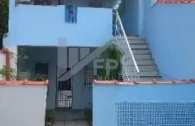 Casa na praia com piscina em itanhaém por r$ 215.000,00