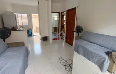 Casa na praia com piscina em itanhaém por  r$ 220.000,00