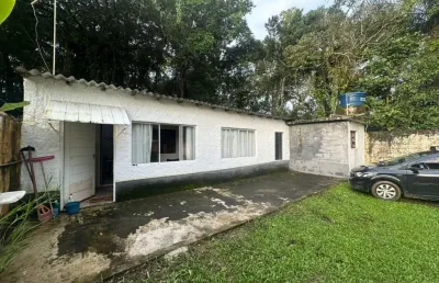 Casa na praia com 3 quartos em itanhaém por r$ 197.000,00