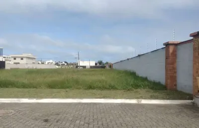 Terreno em condomínio fechado à venda no Jardim Casablanca, Peruíbe 