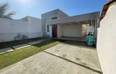 Casa na praia com 3 quartos, piscina e área gourmet em itanhaém.