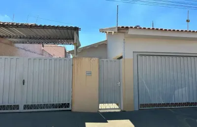 Casa com 3 quartos à venda na pedro baddo, 78, jardim elite, laranjal paulista por r$ 720.000