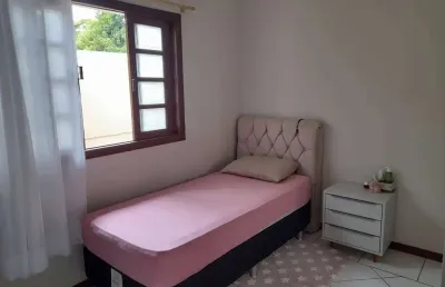 Casa para venda em florianópolis, sao joao do rio vermelho, 3 dormitórios, 1 suíte, 2 banheiros, 3 vagas