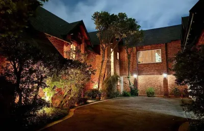 Casa em condomínio fechado com 4 quartos à venda na Avenida Atibaia, --, Residencial Tamboré, Barueri