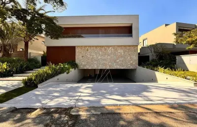 Maravilhosa casa à venda no residencial zero - alphaville - santana de parnaíba/sp