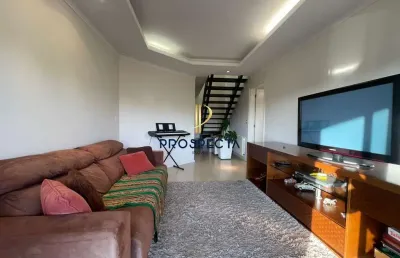 Cobertura semimobiliada com 04 dormitórios espaço gourmet no bairro sanvitto em