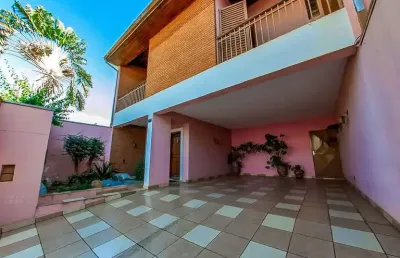 Casa com 3 quartos à venda no Centro, Araras 