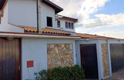 Casa com 3 quartos à venda na Rua Osvaldo Viganó, Jardim Rosana, Araras