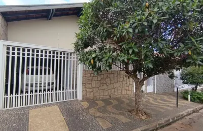 Casa com 3 quartos à venda na Rua Minas Gerais, Parque Industrial, Araras