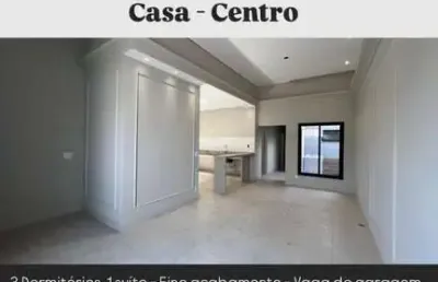 Casa com 3 quartos à venda na Rua 24 de Março, Centro, Araras