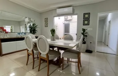 Casa com 2 quartos à venda na Rua Amélia Colombo Altobelli, Jardim da Colina, Araras