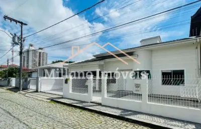 Casa 3 dormitórios para venda em palhoça, centro, 3 dormitórios, 1 suíte, 3 banheiros, 5 vagas