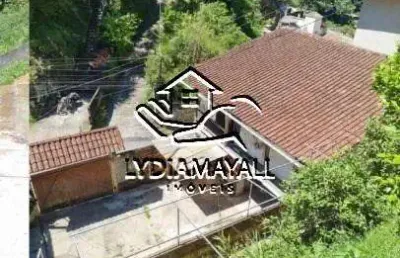 Lmps1546-duas casas 4 quartos (1 suite) garagem 4 carros caxambu petropolis rj
