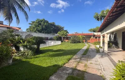 Casa na chácara brasil – alto padrão com piscina e amplo jardim