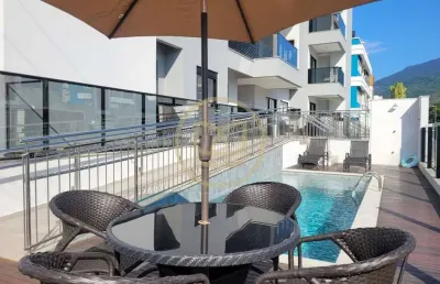 Apartamento com 2 quartos, praia de palmas - governador celso ramos