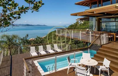 Casa frente mar de alto padrão à venda - gov. celso ramos