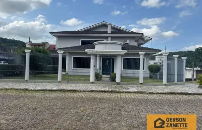 Casa com 3 quartos à venda na Rua José Fabre, Mina Brasil, Criciúma