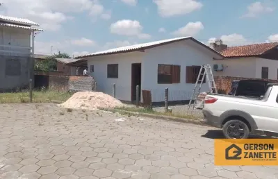 Casa com 2 quartos à venda na Rua Lindomar Vieira Machado, Rio Maina, Criciúma