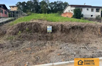 Terreno à venda na Rua Amabile Milanez Sônego, Santo Antônio, Criciúma