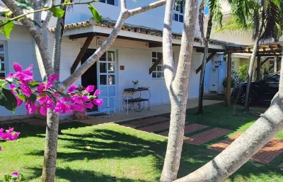 Residência de luxo à venda. localizada no condomínio golf 4 rodas no farol de itapuã!