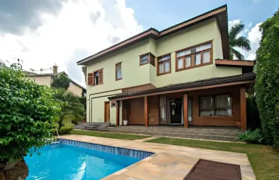 Casa em condomínio para venda em santana de parnaíba, alphaville, 5 dormitórios, 5 suítes, 10 banheiros, 6 vagas